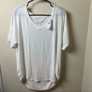 NWT American Eagle White SOFT & SEXY TEE SHIRT